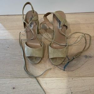 Steve Madden heel with tie strap